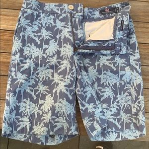Vineyard vines breaker shorts